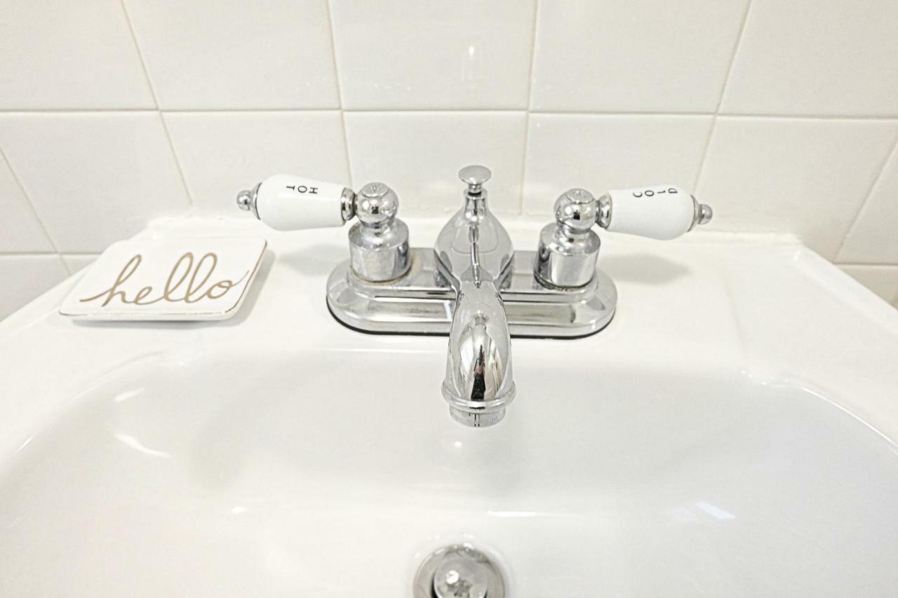 The 1920s Mainstay Flat On Lower Greenville Apartamento *